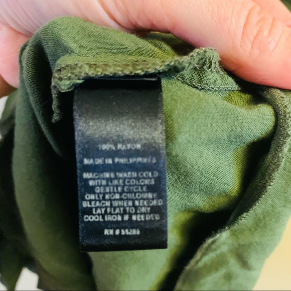 ⭐️ EXPRESS Green Off The Shoulder Tunic Top - Picture 4 of 4